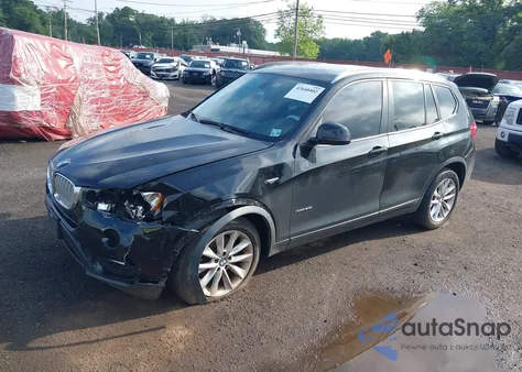2016 BMW X3 xDrive28I z USA, uszkodzony, nr VIN 5UXWX9C55G0D77078